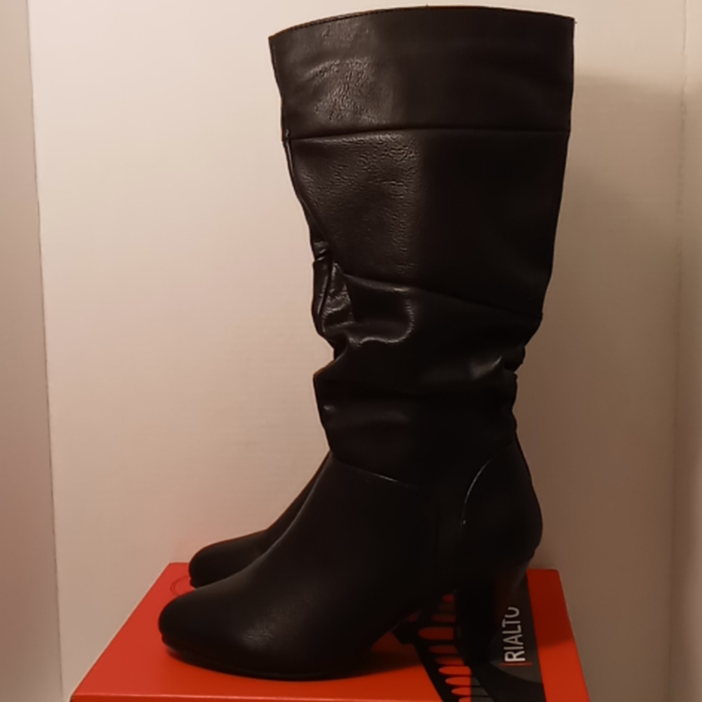 Women's Wide Calf Slouch Boots
